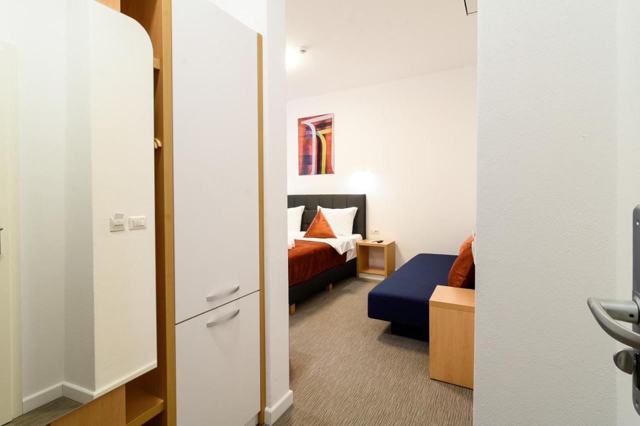 Hotel Urban Baia Mare Eksteriør bilde