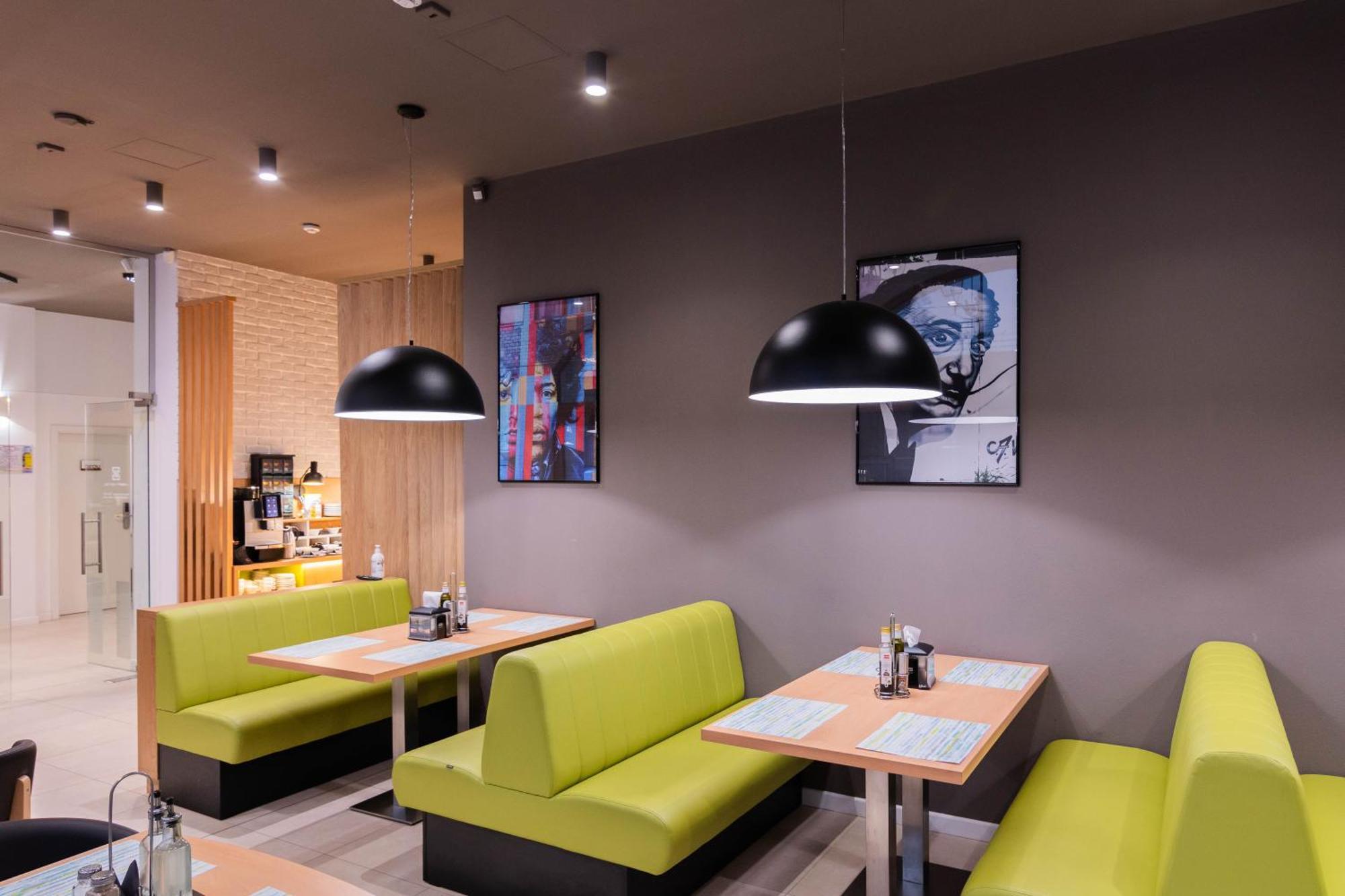 Hotel Urban Baia Mare Eksteriør bilde