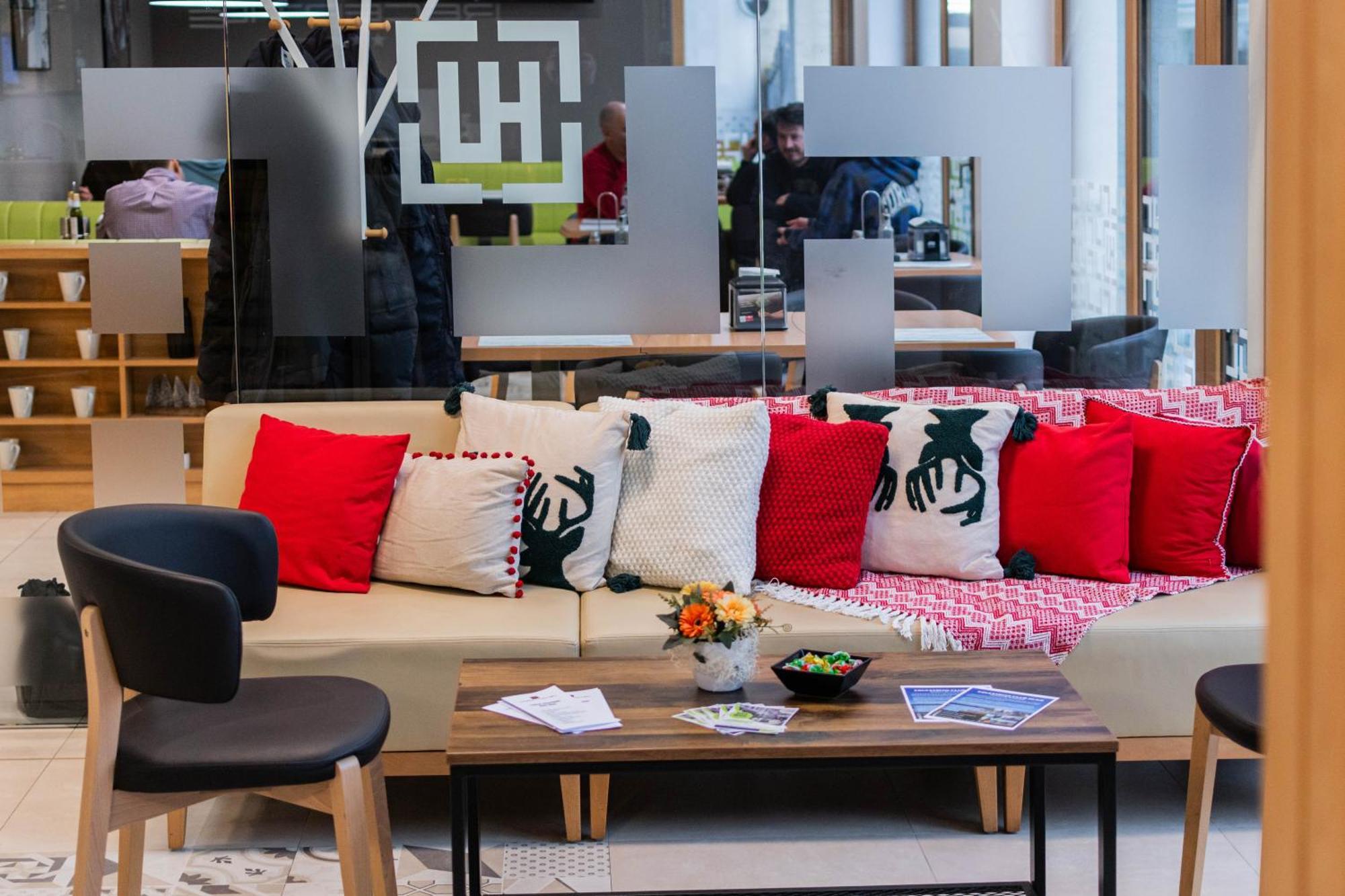 Hotel Urban Baia Mare Eksteriør bilde