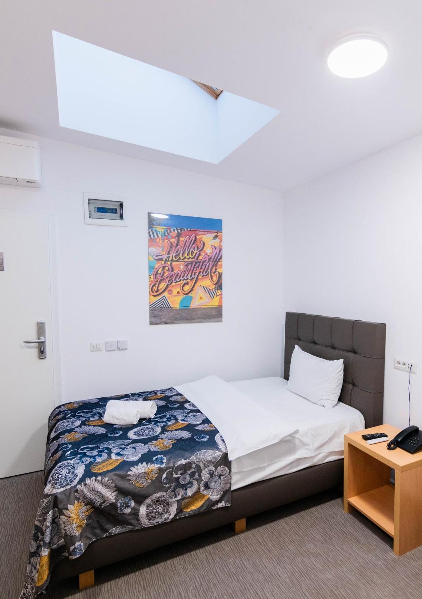 Hotel Urban Baia Mare Eksteriør bilde